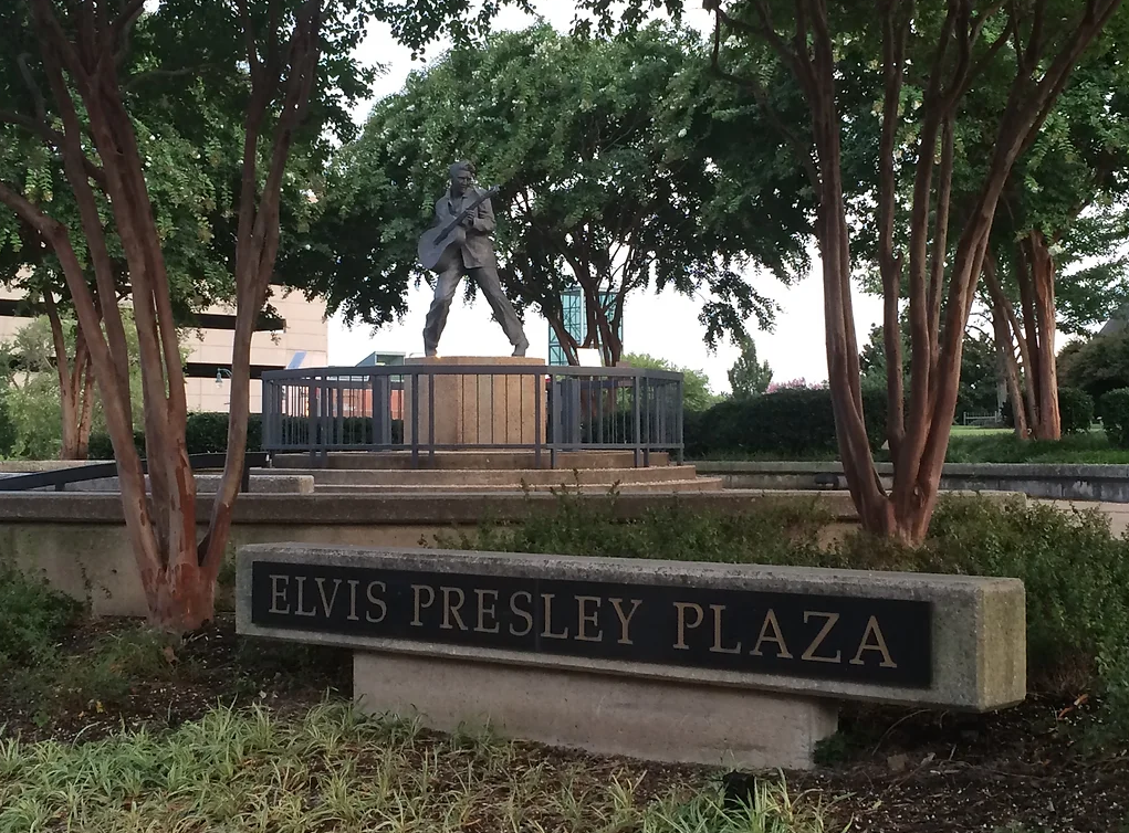 Elvis Presley Plaza, Memphis, Tennessee